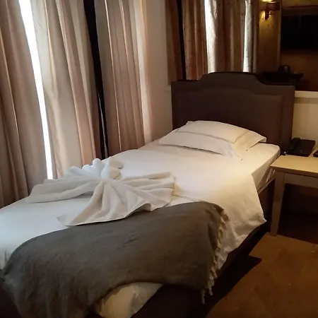Ishak Pasa Istanbul
